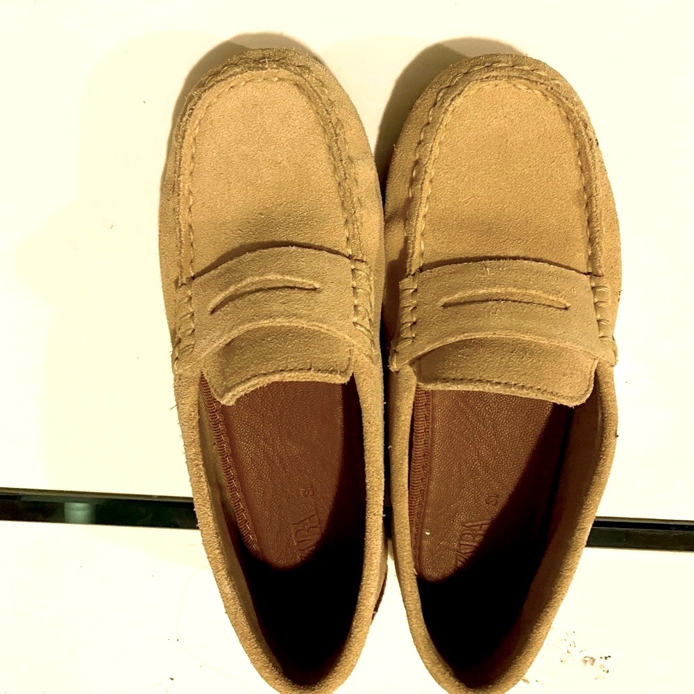 Zara toddler loafers in Like New Condition